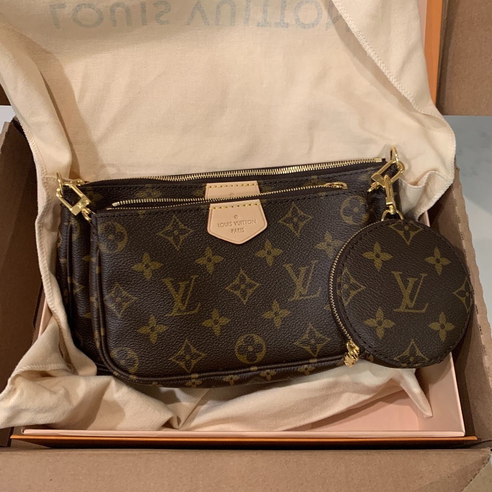 SOLD Authentic NEW 2020 Multi-Pochette Accessories - Picture 6 of 10